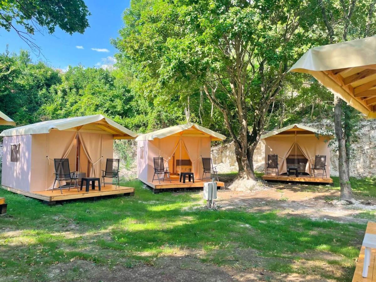 Divoto Glamping Hotel Балчик Екстериор снимка