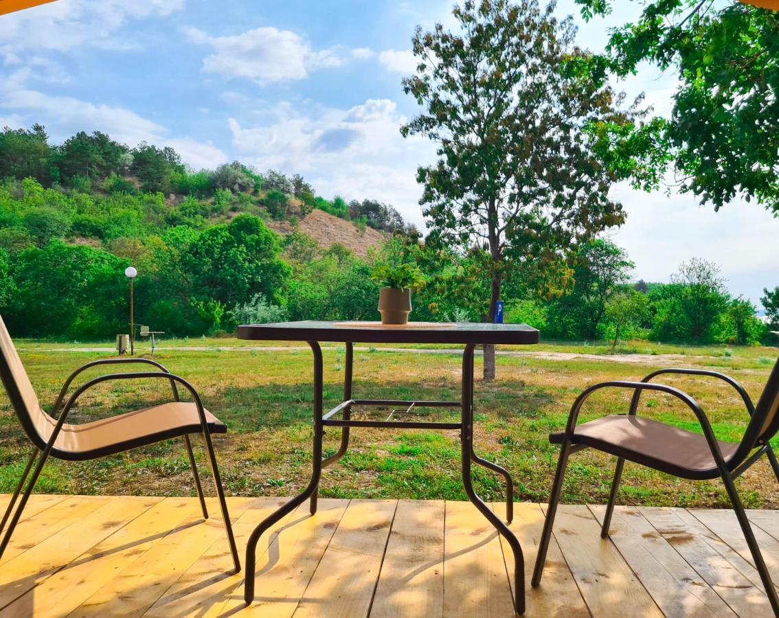 Divoto Glamping Hotel Балчик Екстериор снимка