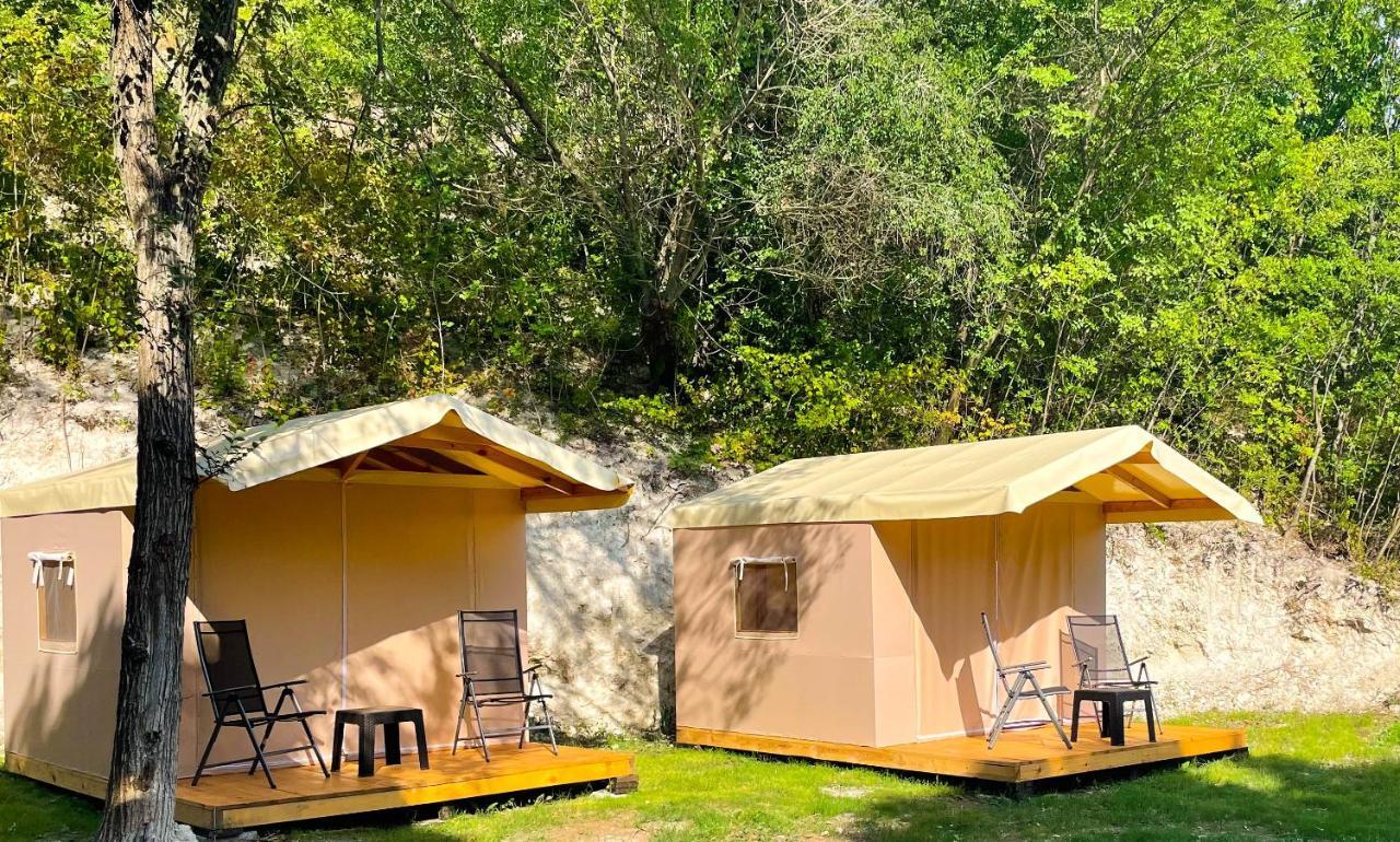 Divoto Glamping Hotel Балчик Екстериор снимка